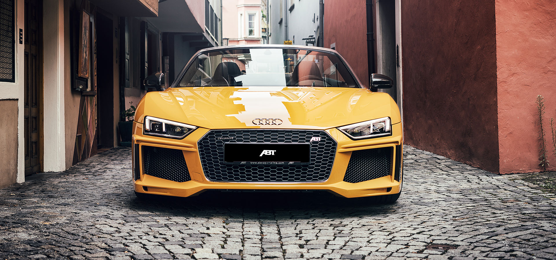 R8(4S00)